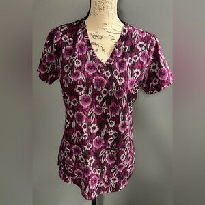 Women’s Floral V-Neck Top in Magenta and Black